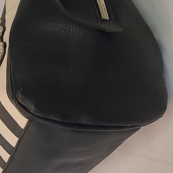 Betsey Johnson Black & White Striped Shoulder Bag with Pearl/Sequin Butterfly - Picture 9 of 15